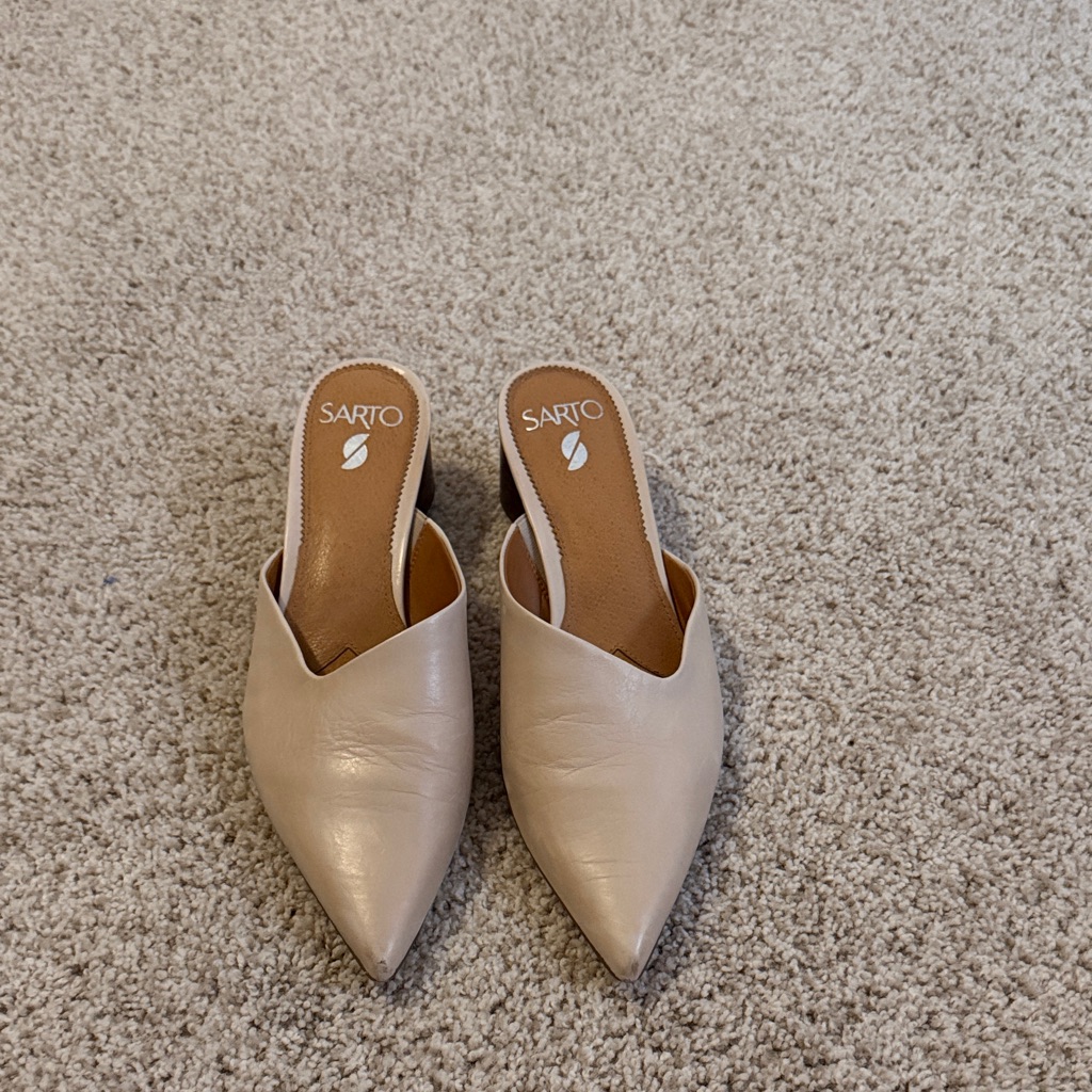Sarto By Franco Sarto Cream Pointed Mules